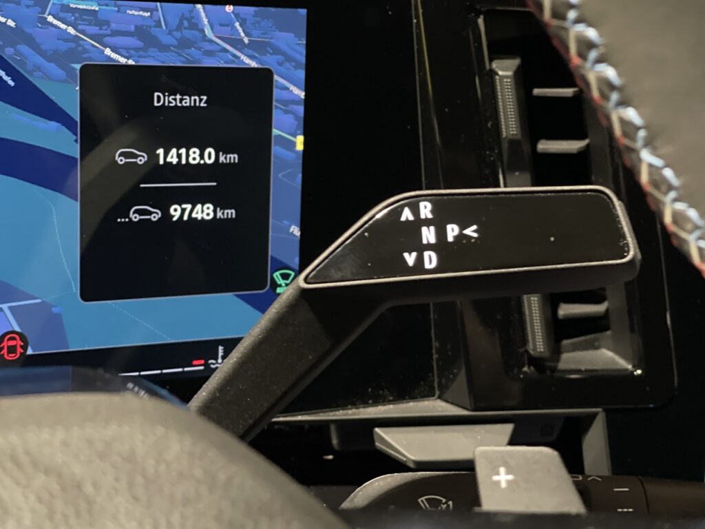 Renault Austral Exposé-Bild 44