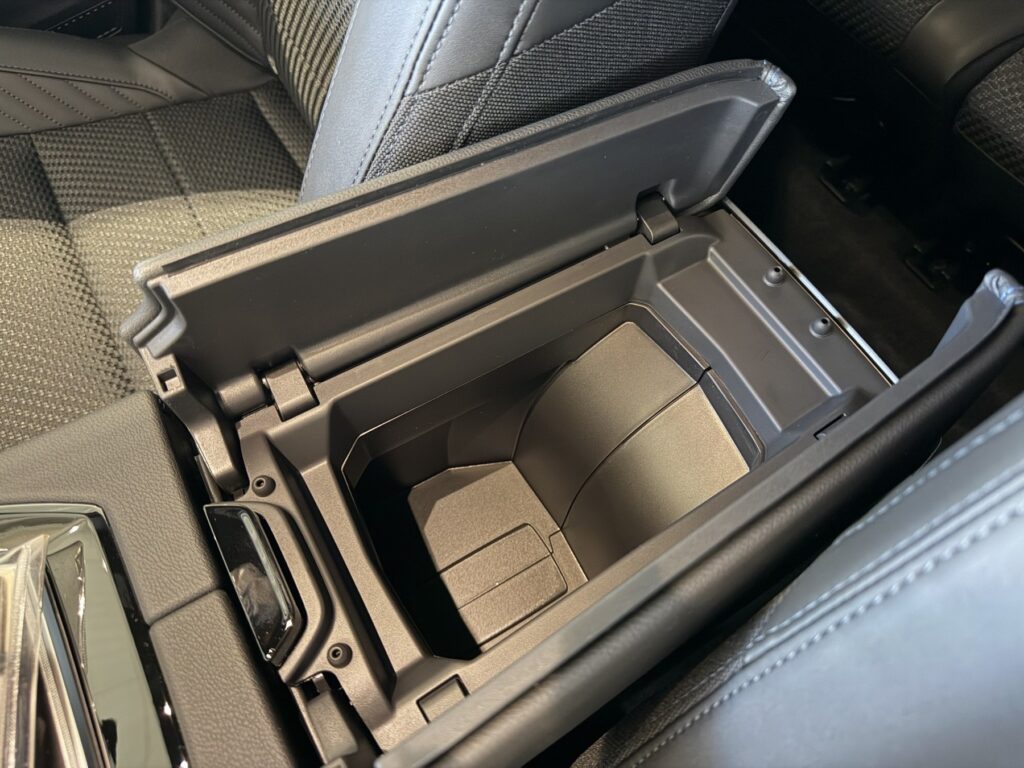 Renault Espace Exposé-Bild 33