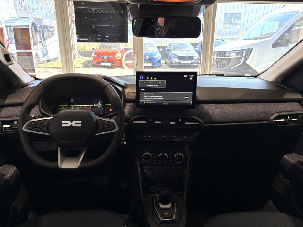 Dacia Jogger Exposé-Bild 9
