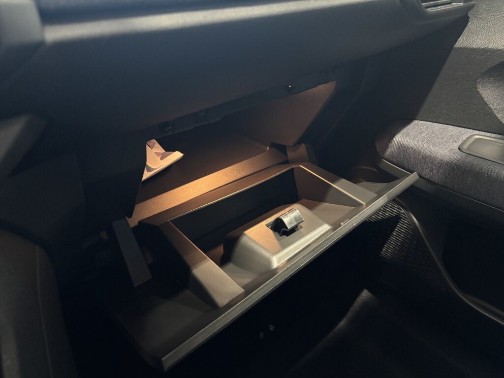 Dacia Jogger Exposé-Bild 37