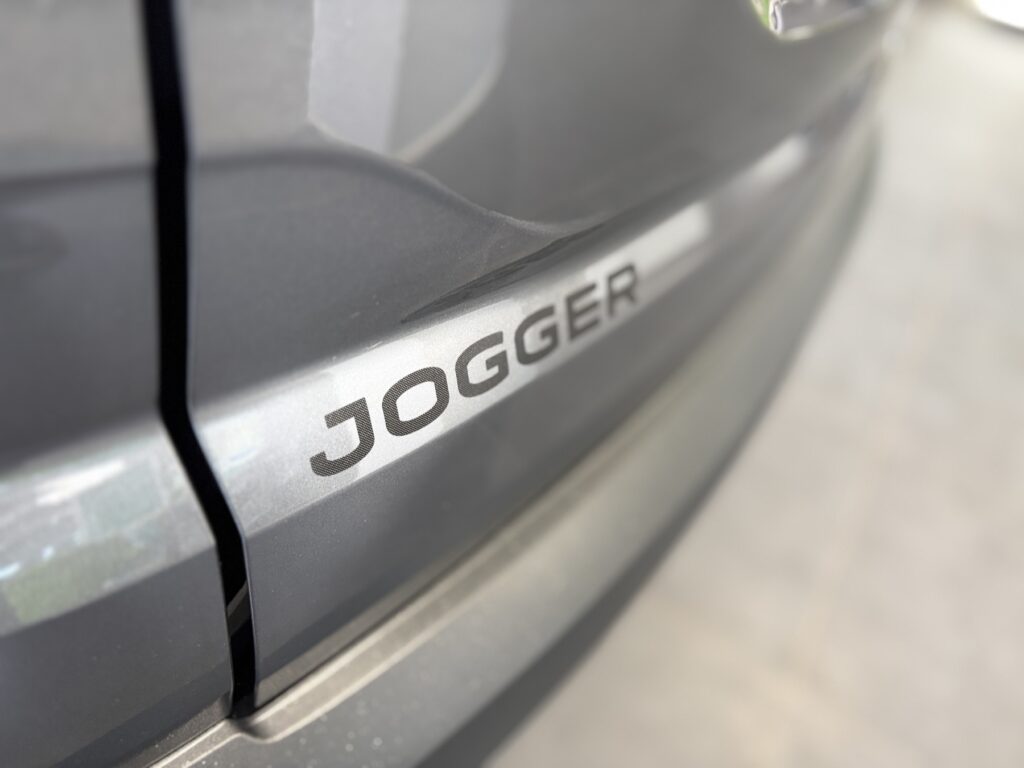 Dacia Jogger Exposé-Bild 48