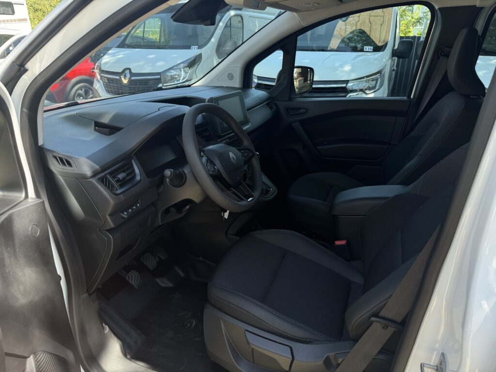 Renault Kangoo Exposé-Bild 16
