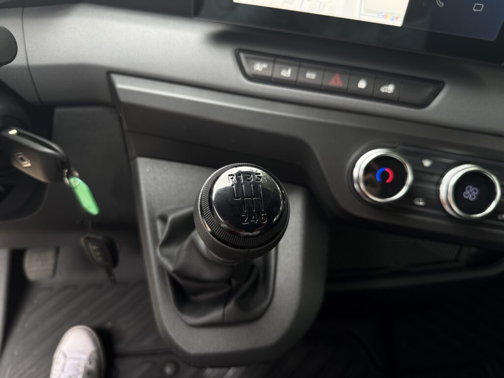 Renault Master Exposé-Bild 24
