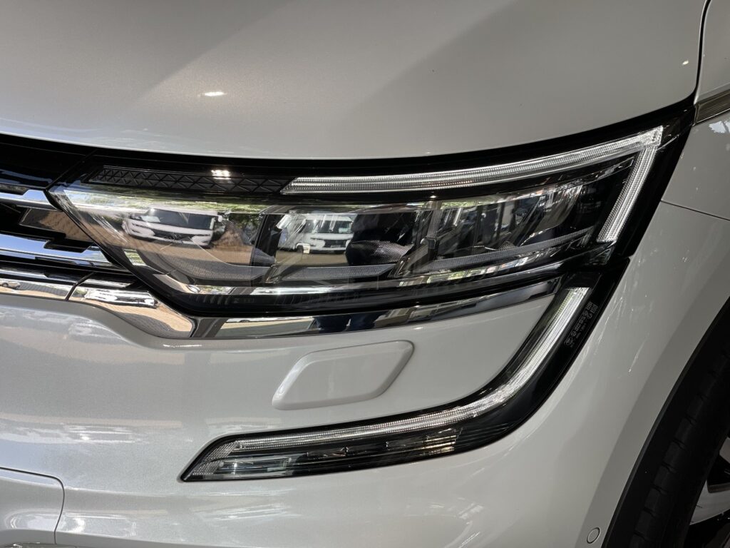 Renault Koleos Exposé-Bild 6