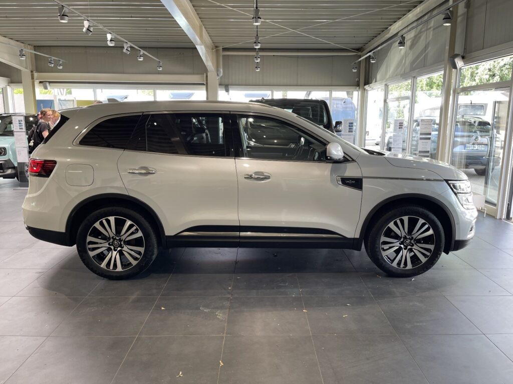 Renault Koleos Exposé-Bild 10