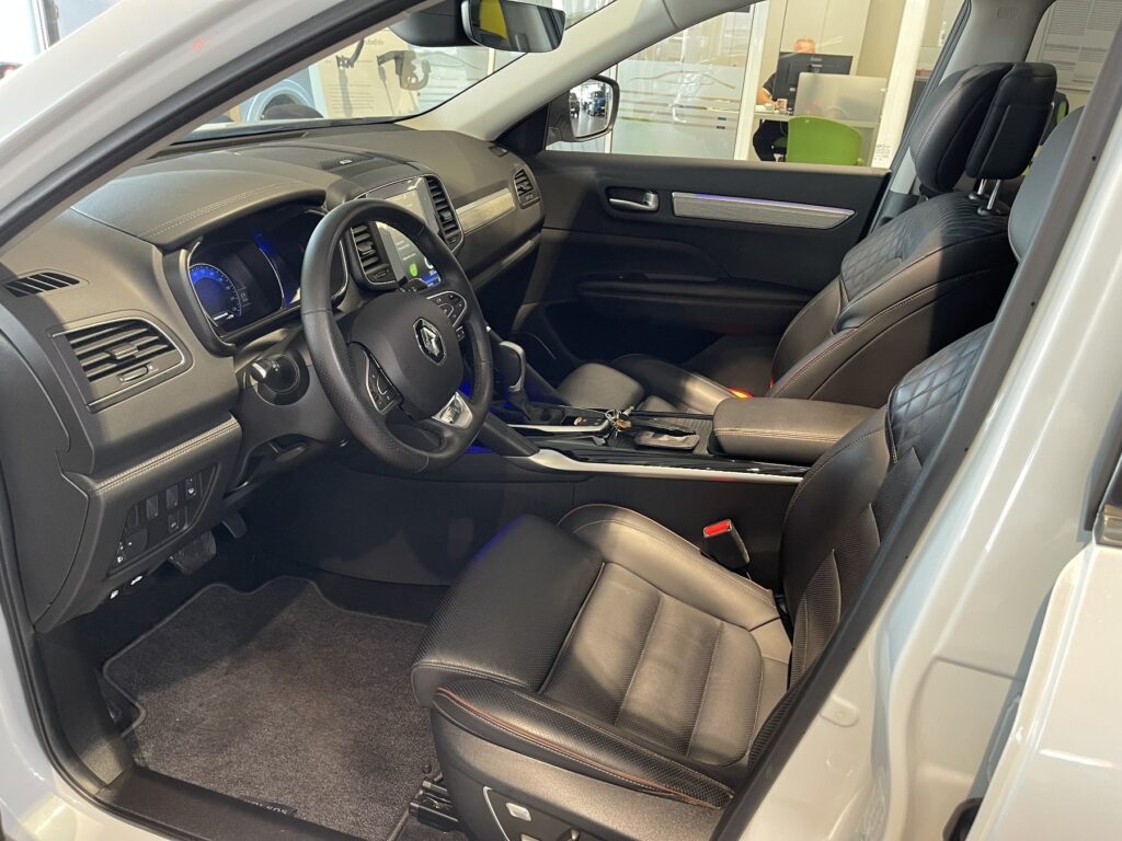 Renault Koleos Exposé-Bild 37