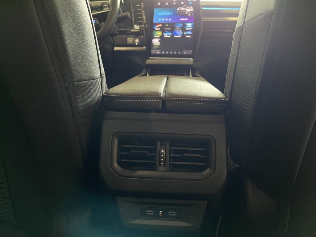 Renault Austral Exposé-Bild 16
