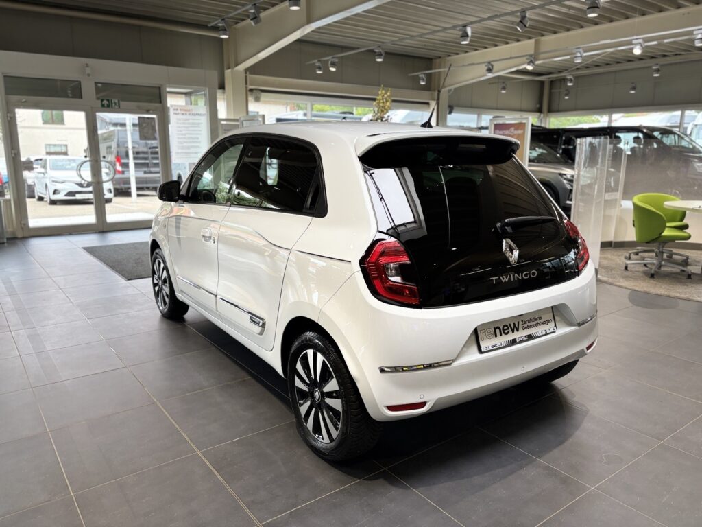 Renault Twingo Exposé-Bild 17