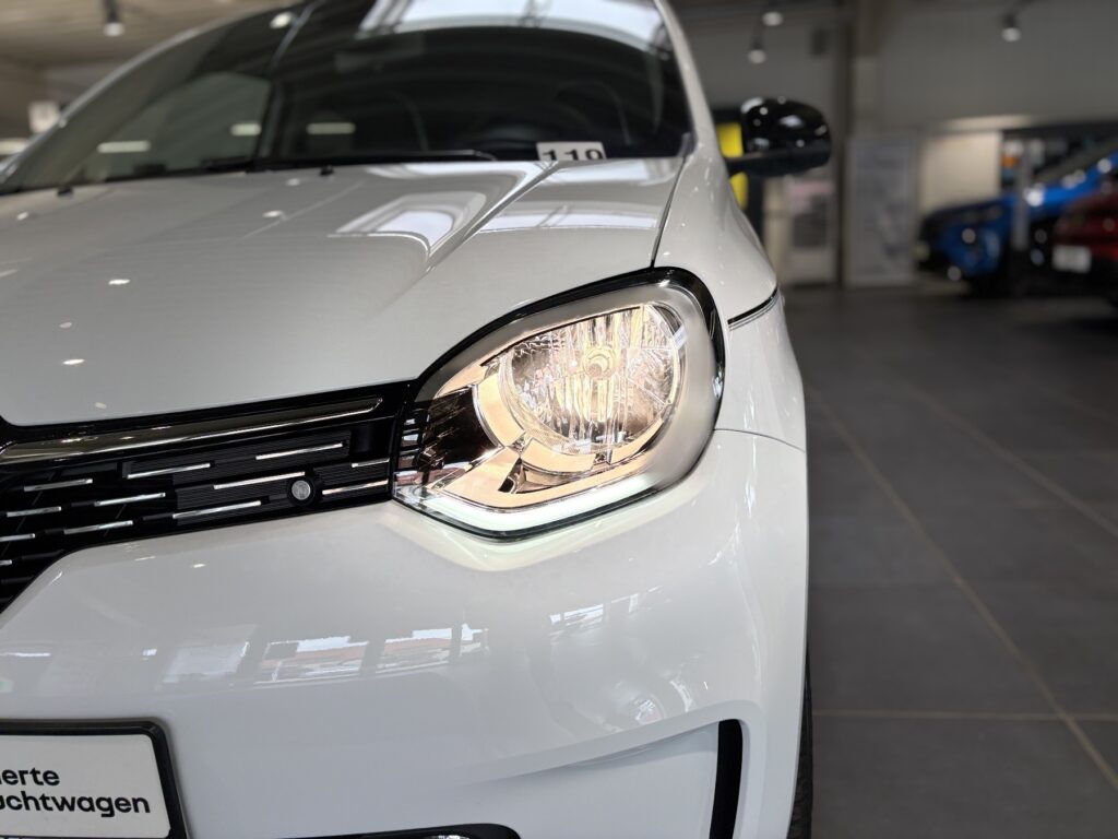 Renault Twingo Exposé-Bild 35