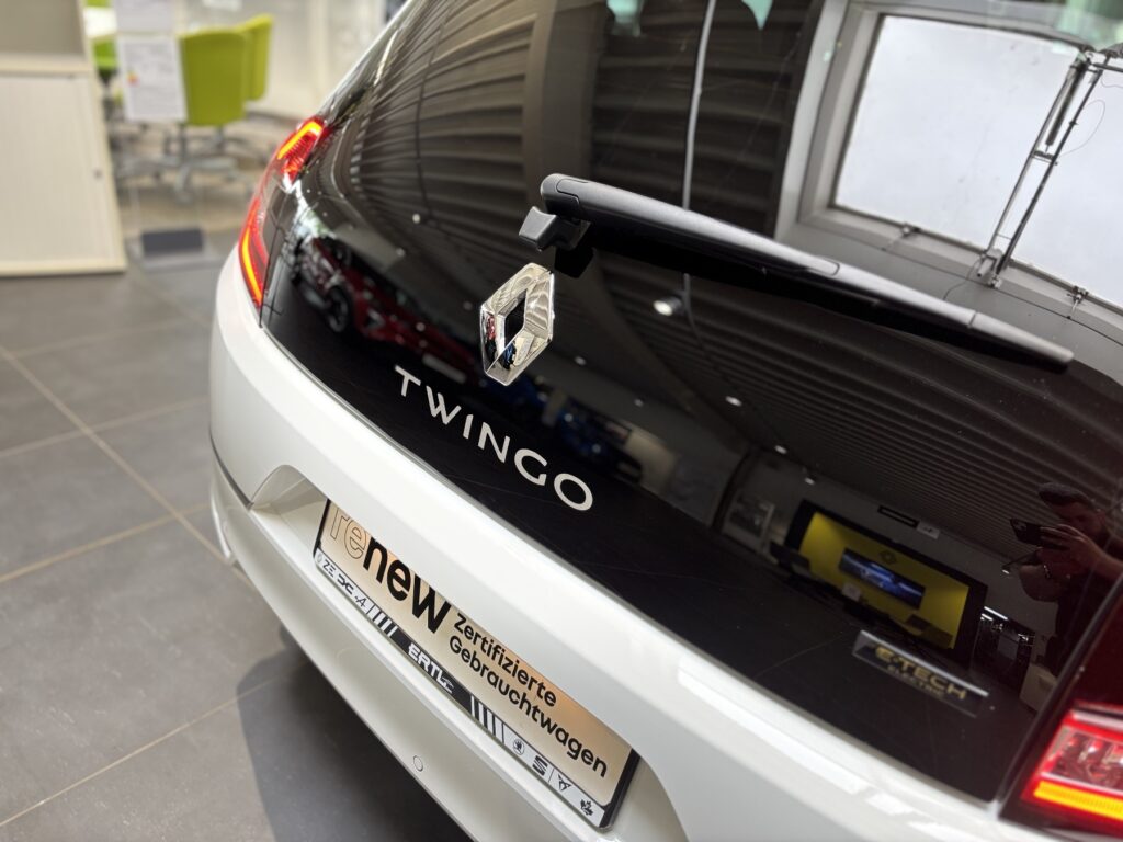 Renault Twingo Exposé-Bild 39