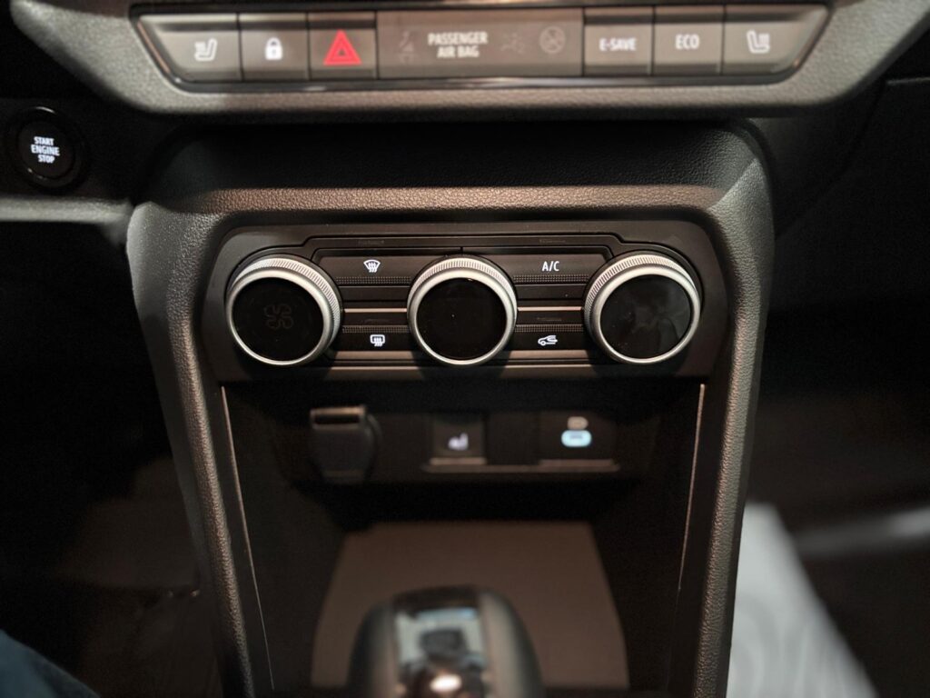 Dacia Jogger Exposé-Bild 11