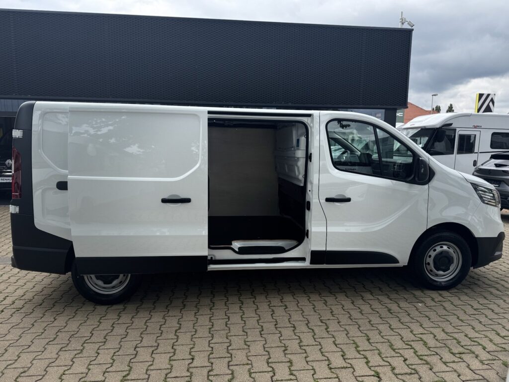 Renault Trafic Exposé-Bild 7