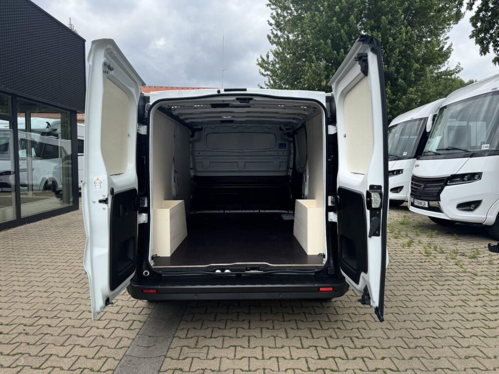 Renault Trafic Exposé-Bild 13