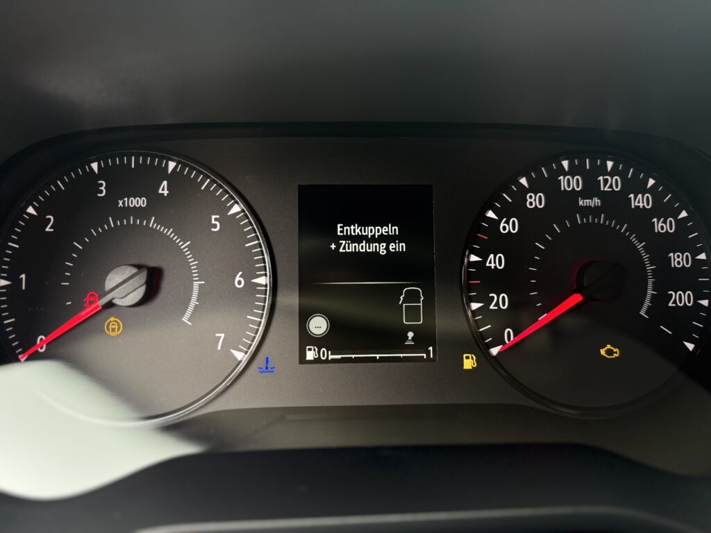 Renault Trafic Exposé-Bild 22