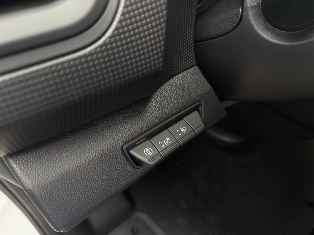 Renault Trafic Exposé-Bild 33