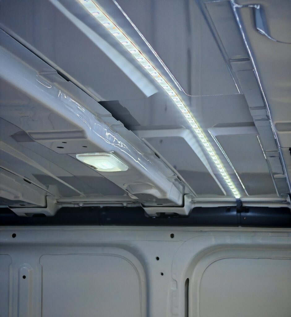 Renault Trafic Exposé-Bild 12