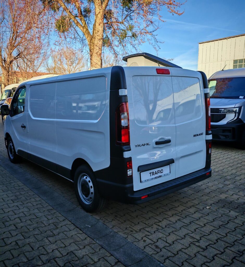 Renault Trafic Exposé-Bild 18