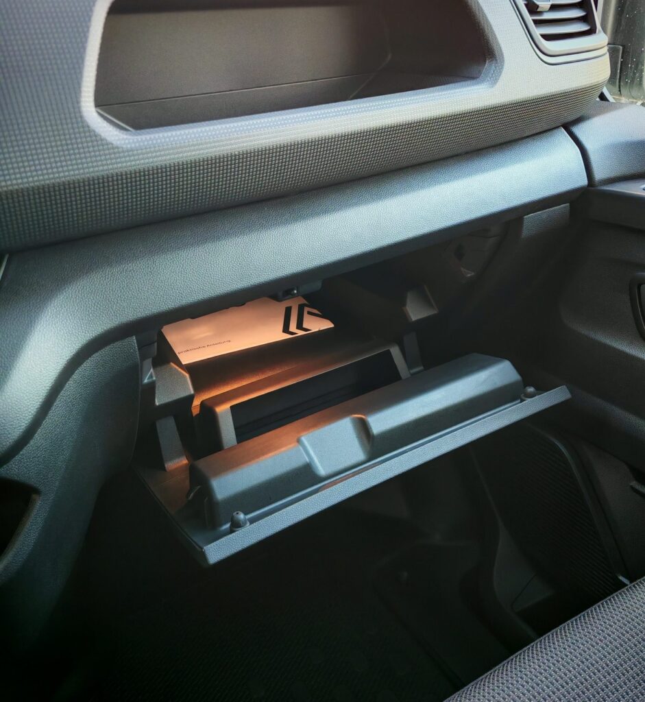 Renault Trafic Exposé-Bild 34