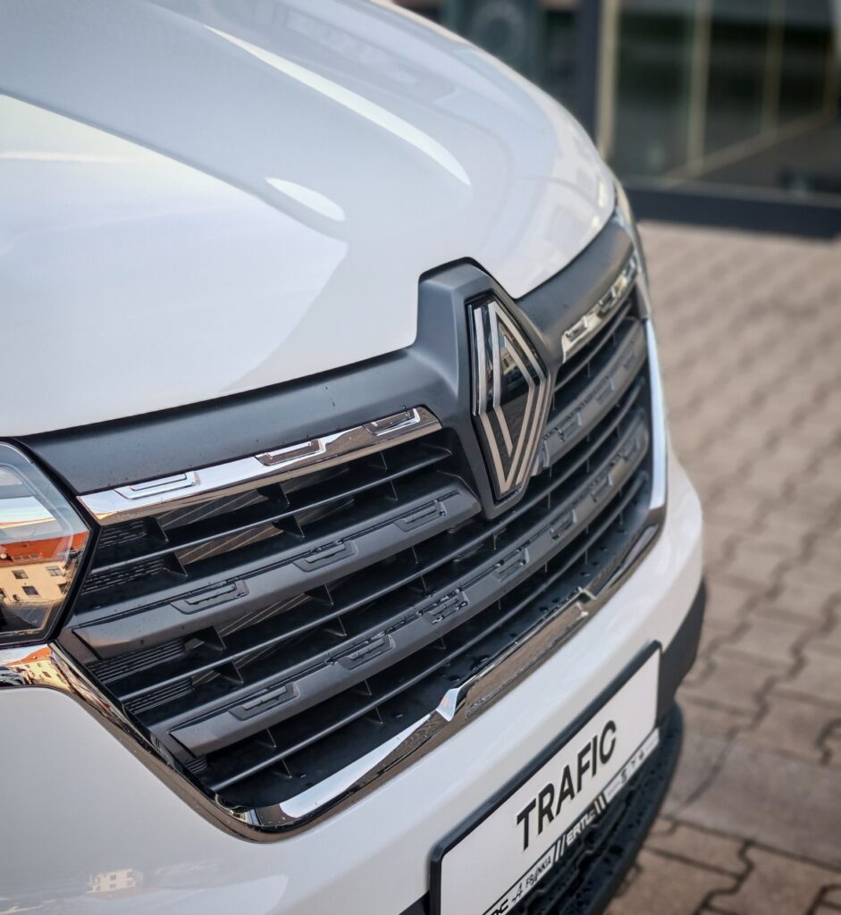 Renault Trafic Exposé-Bild 37