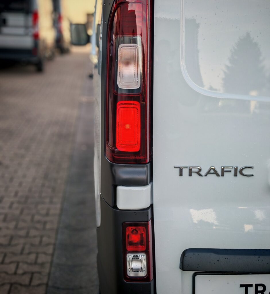 Renault Trafic Exposé-Bild 39