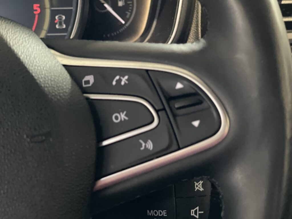 Renault Koleos Exposé-Bild 39
