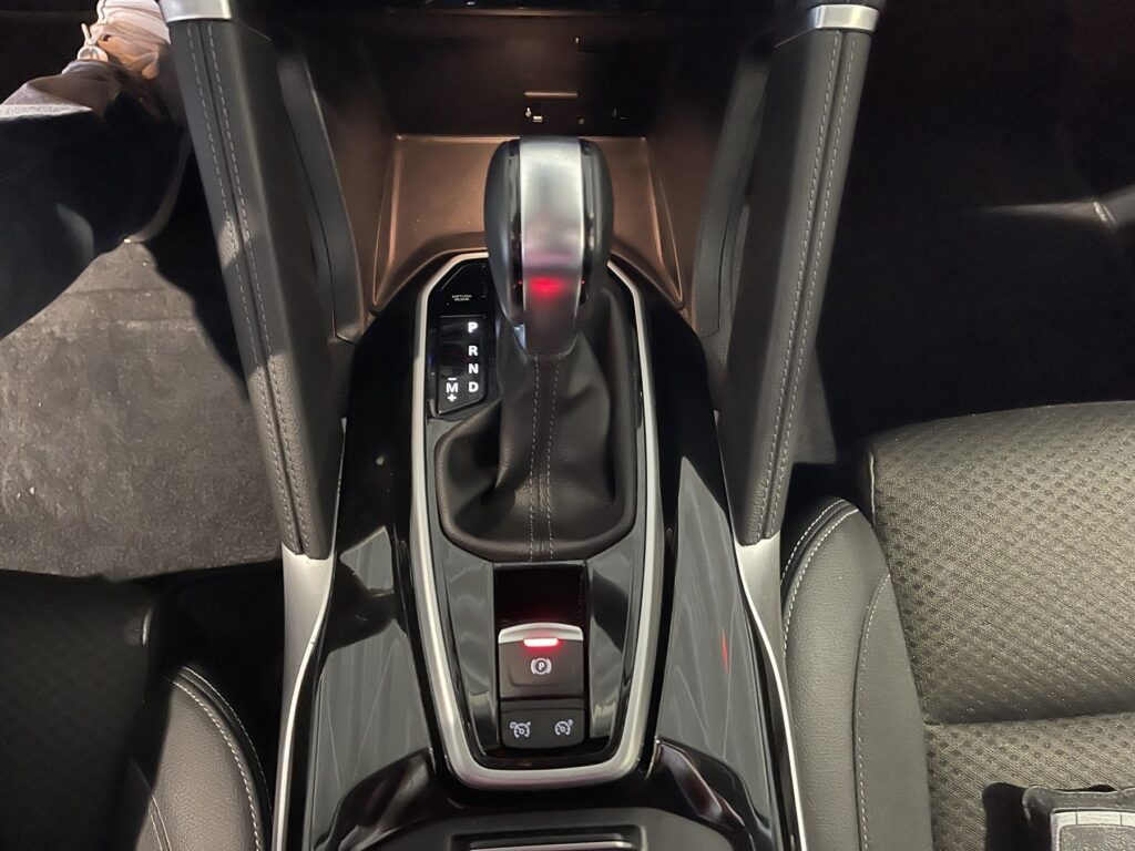 Renault Koleos Exposé-Bild 41