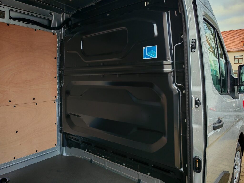 Renault Master Exposé-Bild 9