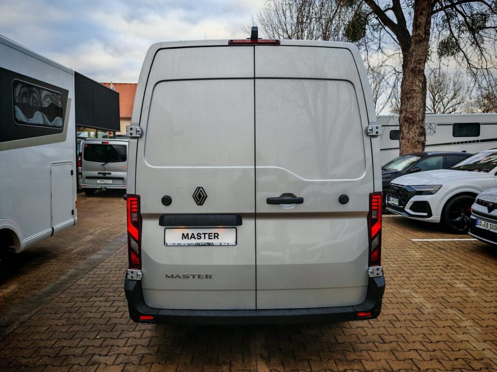 Renault Master Exposé-Bild 12