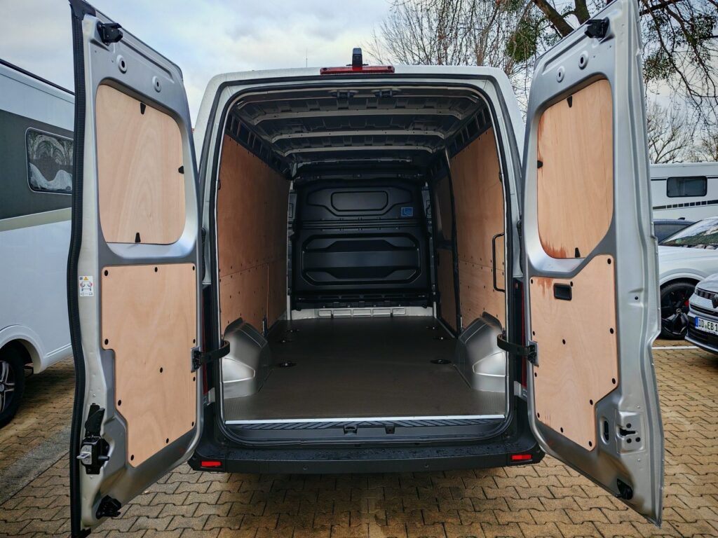Renault Master Exposé-Bild 13