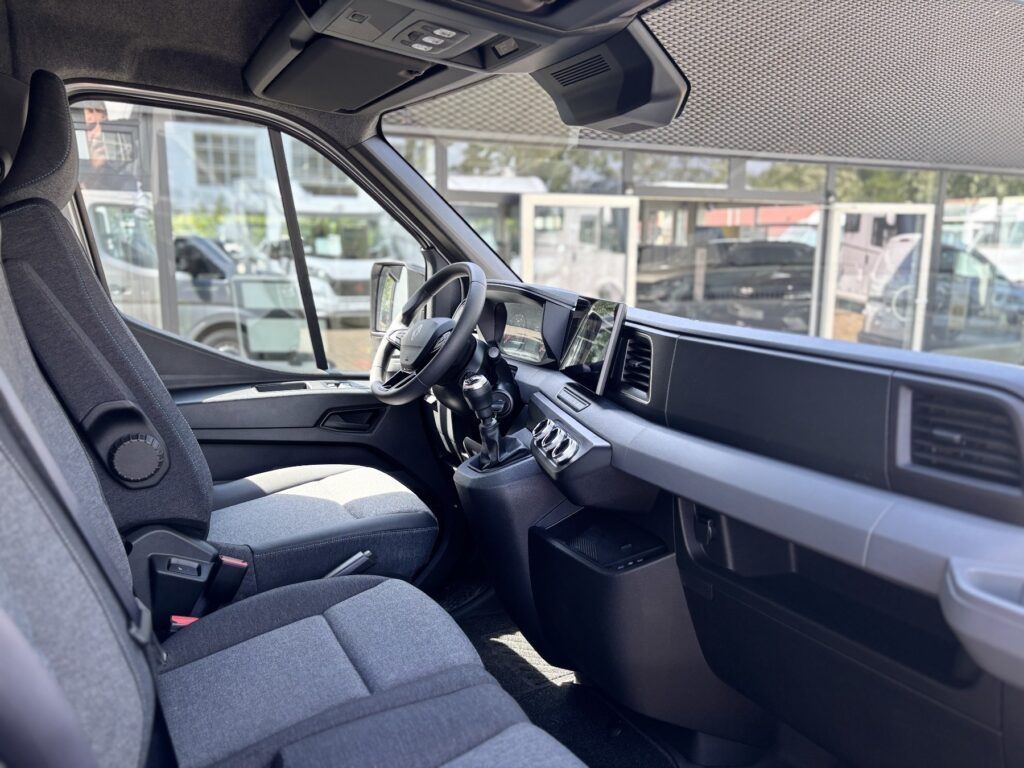 Renault Master Exposé-Bild 5