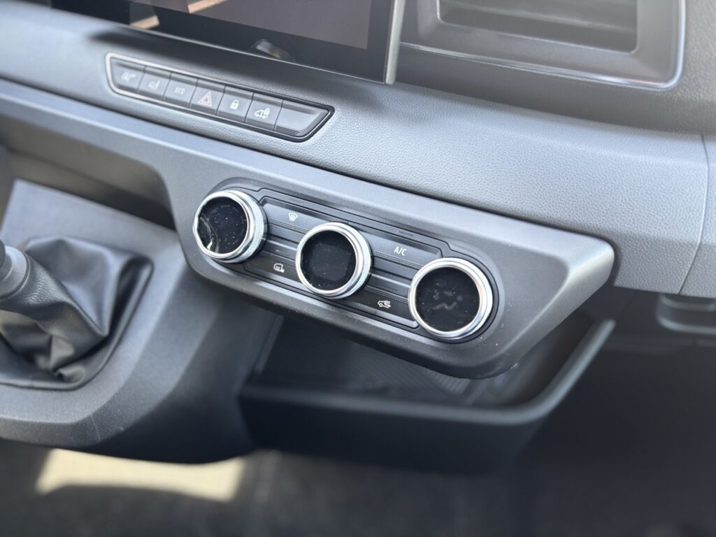 Renault Master Exposé-Bild 9