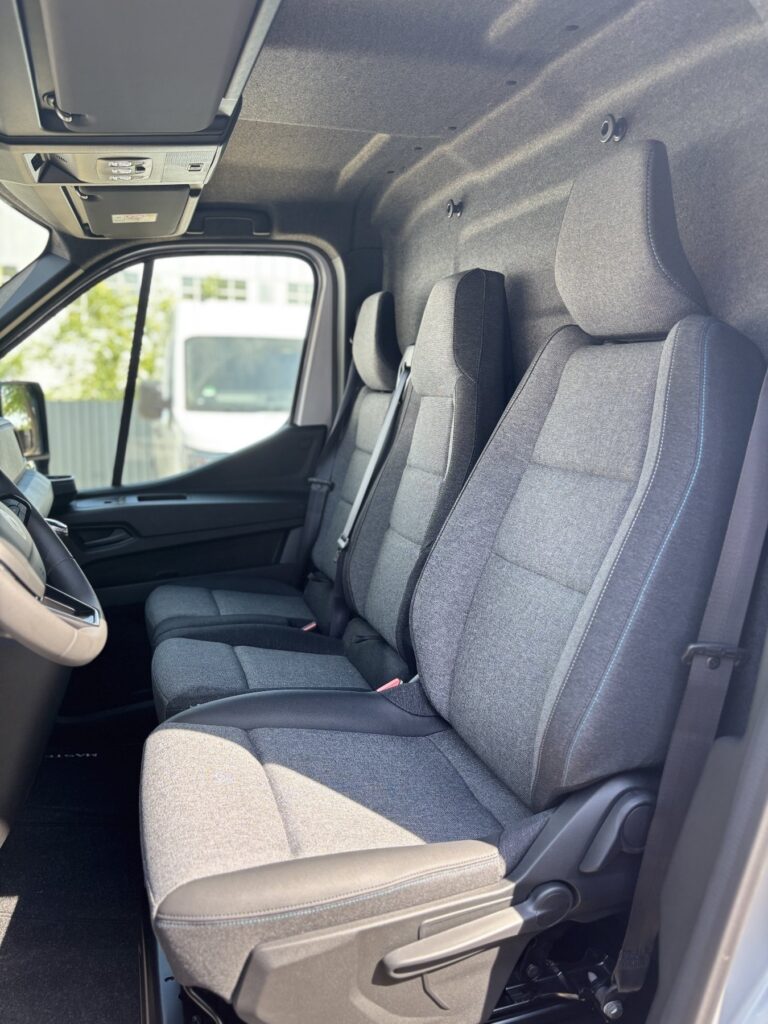 Renault Master Exposé-Bild 23