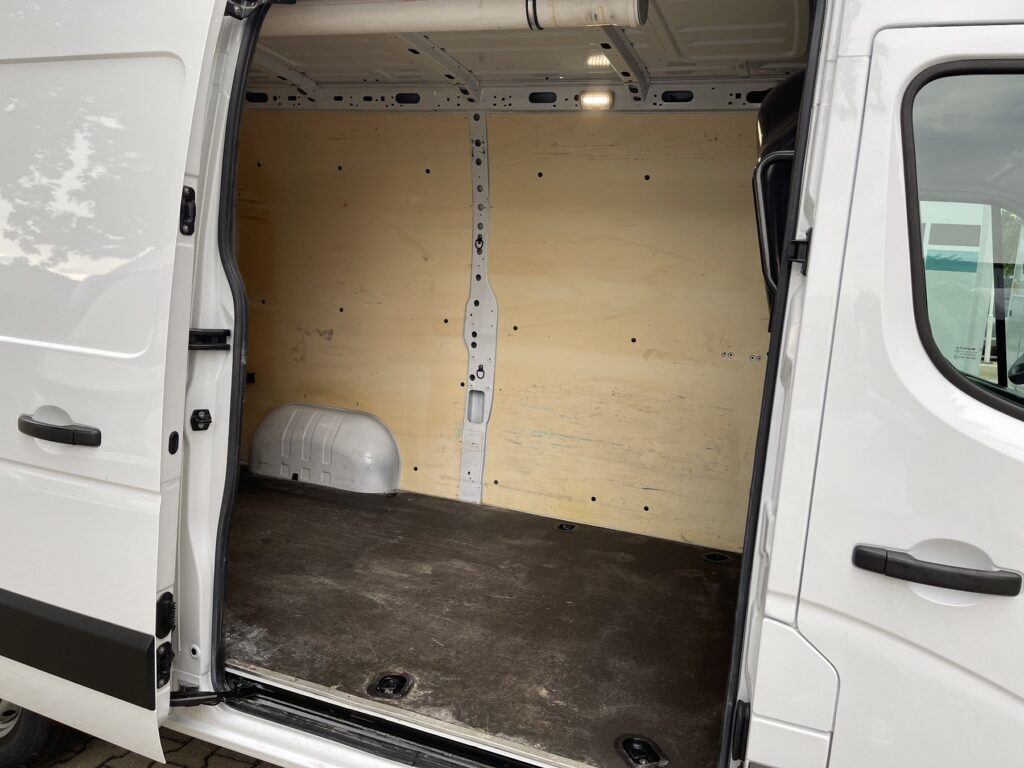 Renault Master Exposé-Bild 12