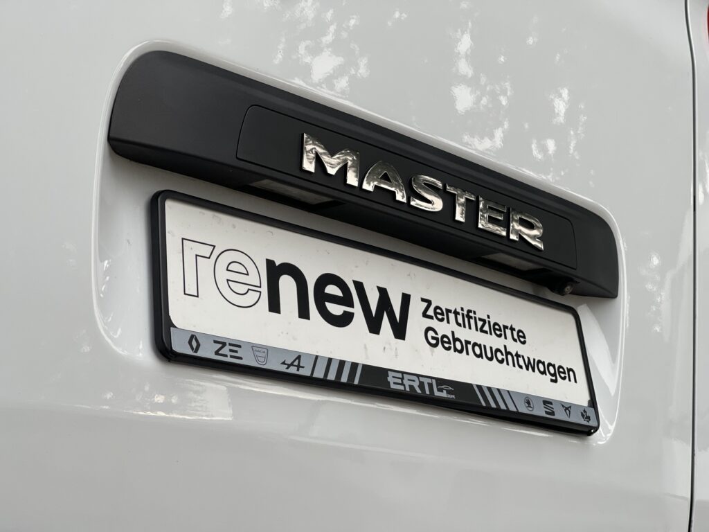 Renault Master Exposé-Bild 17