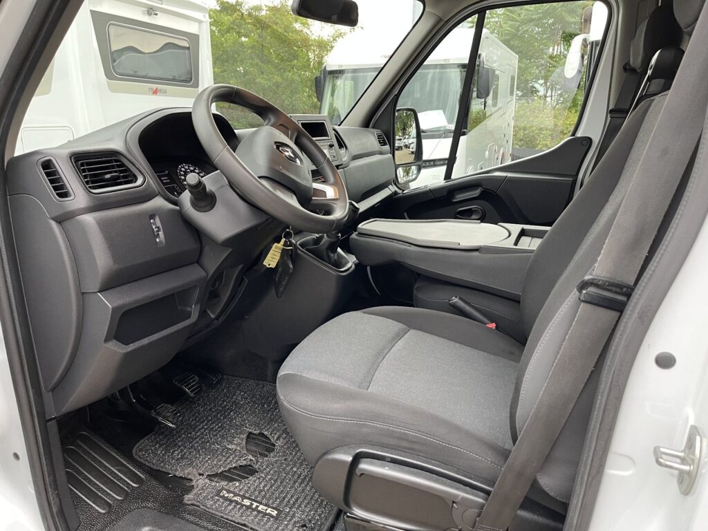 Renault Master Exposé-Bild 23