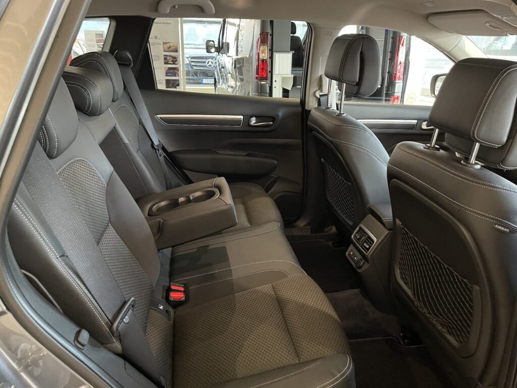 Renault Koleos Exposé-Bild 13