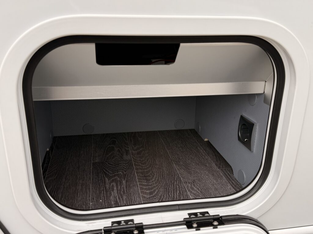 Frankia M-Line NEO Exposé-Bild 19