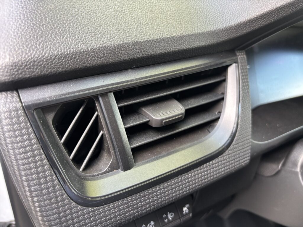Renault Kangoo Exposé-Bild 31