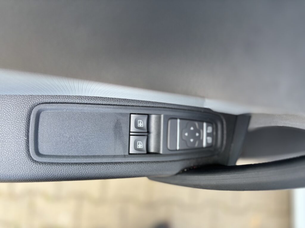Renault Kangoo Exposé-Bild 36