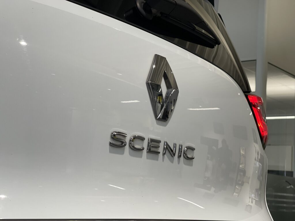 Renault Grand Scenic Exposé-Bild 22