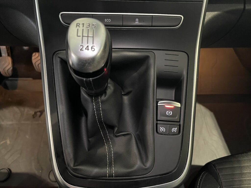 Renault Grand Scenic Exposé-Bild 36