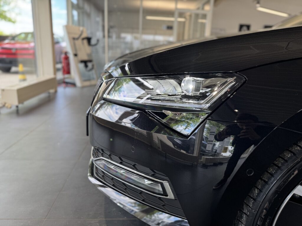 SKODA Superb Exposé-Bild 36