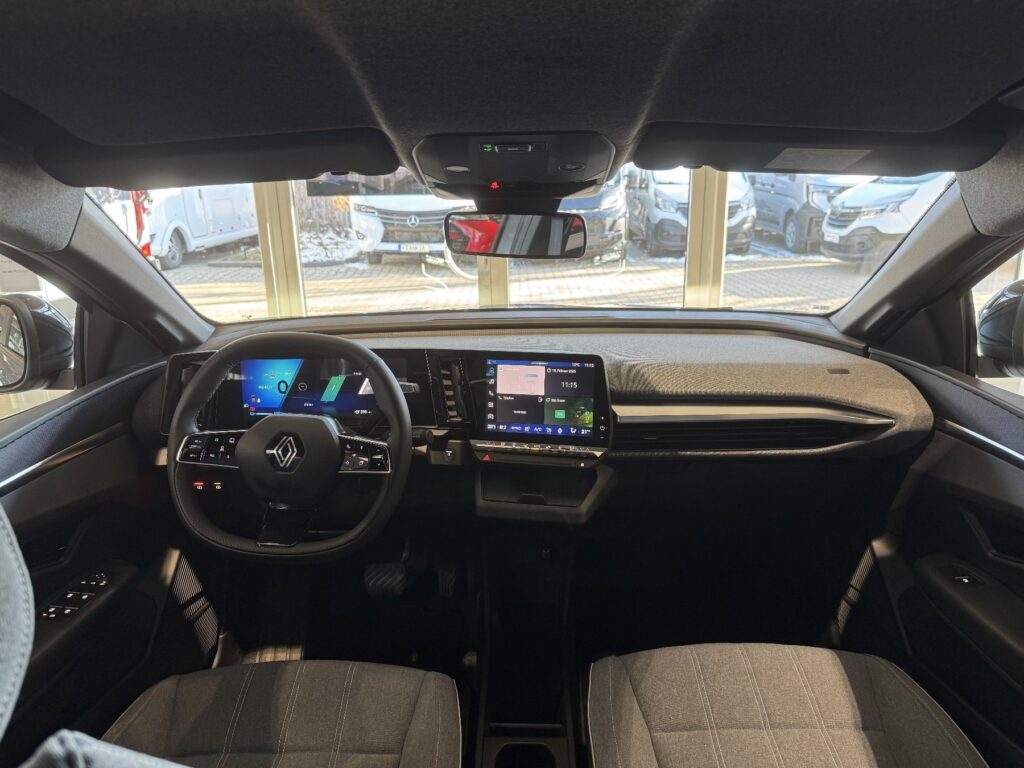 Renault Megane E-TECH Exposé-Bild 9