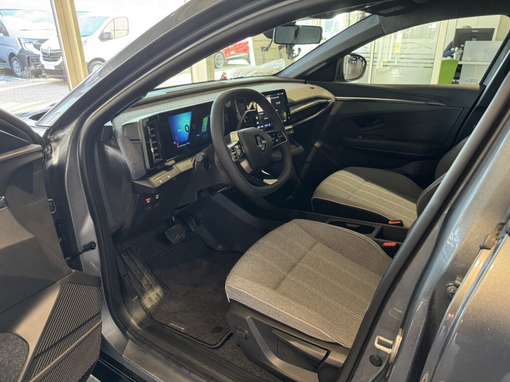 Renault Megane E-TECH Exposé-Bild 21