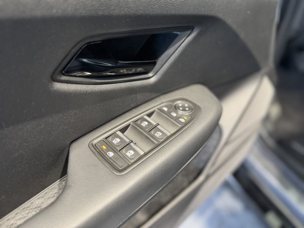 Renault Megane E-TECH Exposé-Bild 22