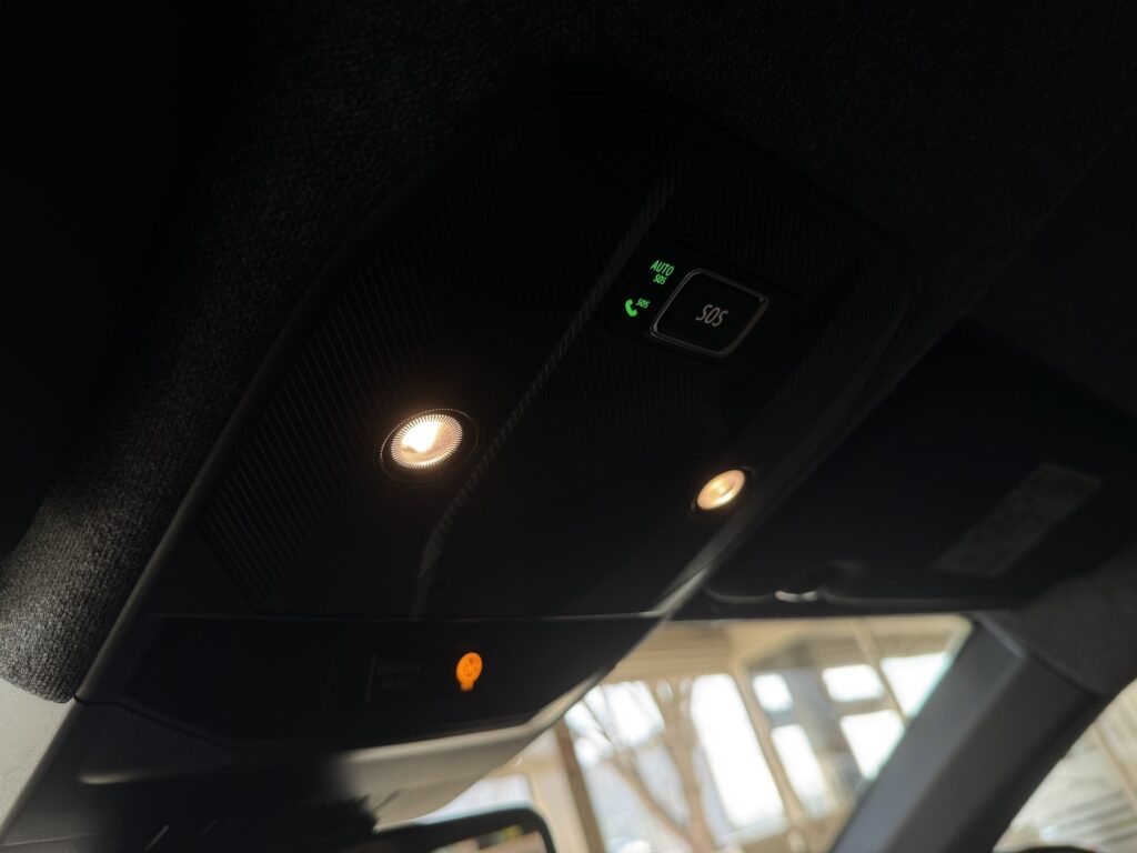 Renault Megane E-TECH Exposé-Bild 39