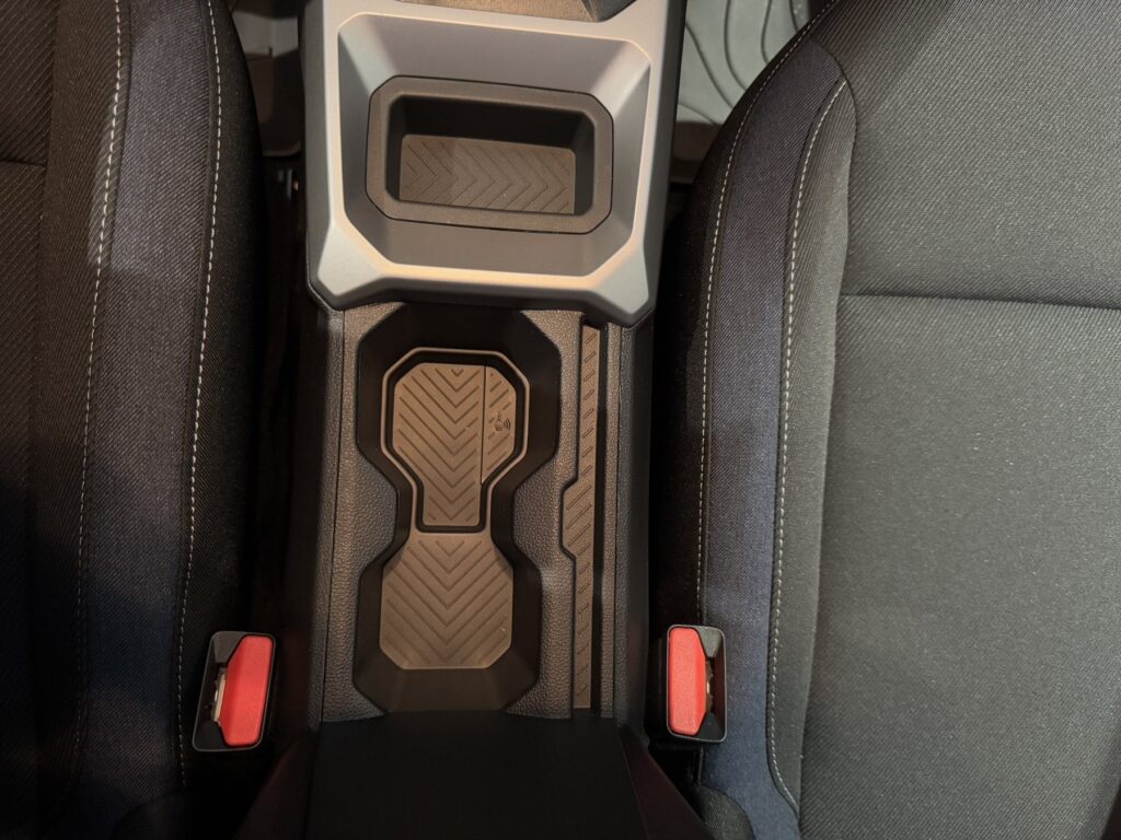 Dacia Duster Exposé-Bild 13