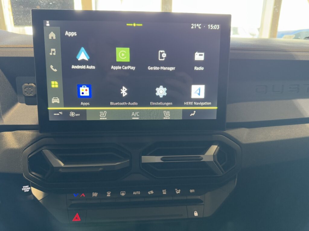 Dacia Duster Exposé-Bild 35