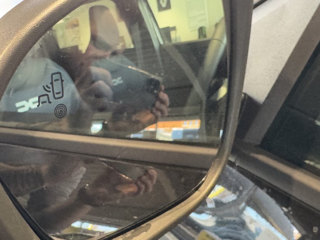 Dacia Duster Exposé-Bild 39