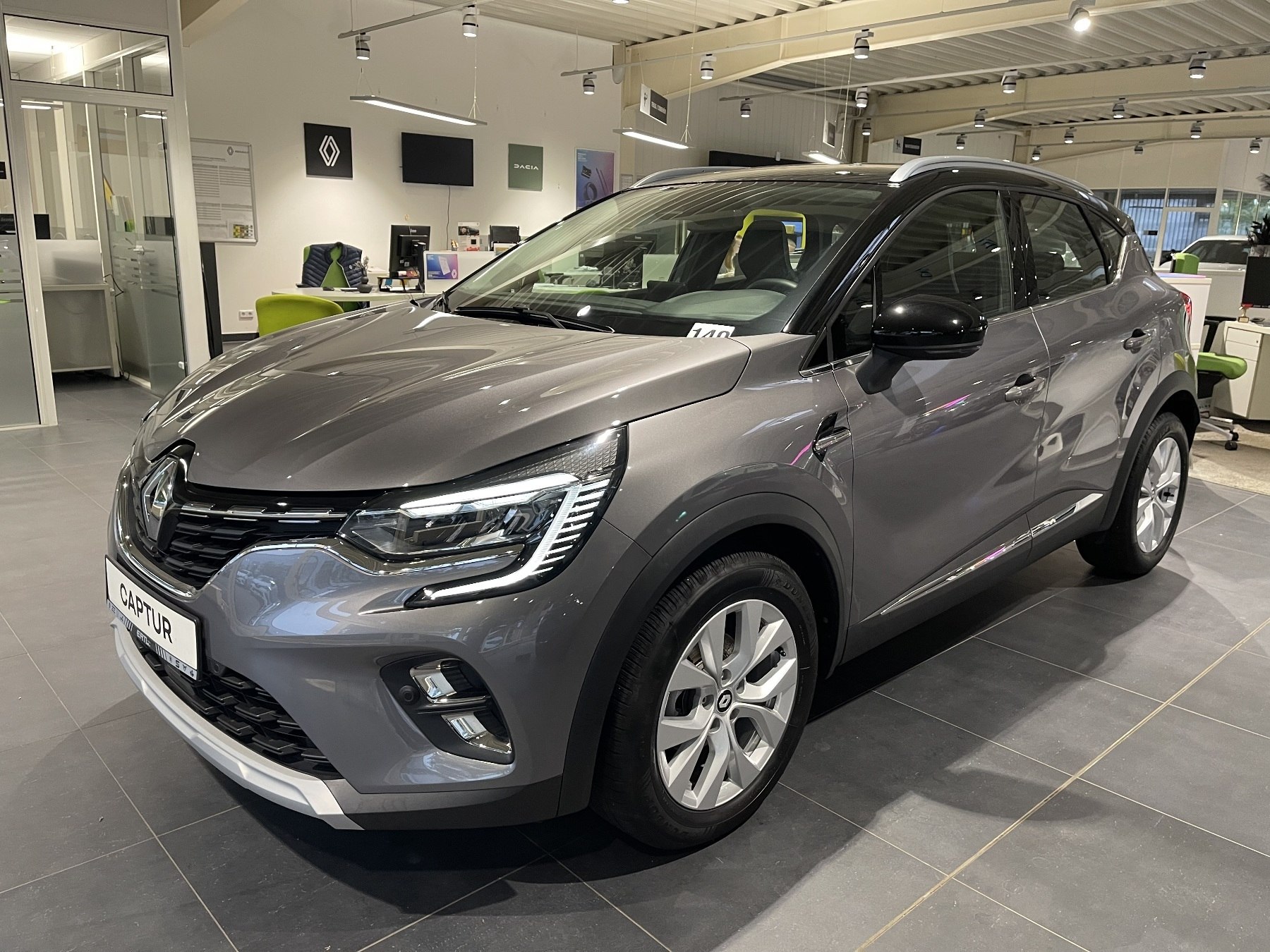 Renault Captur (ww_41255)